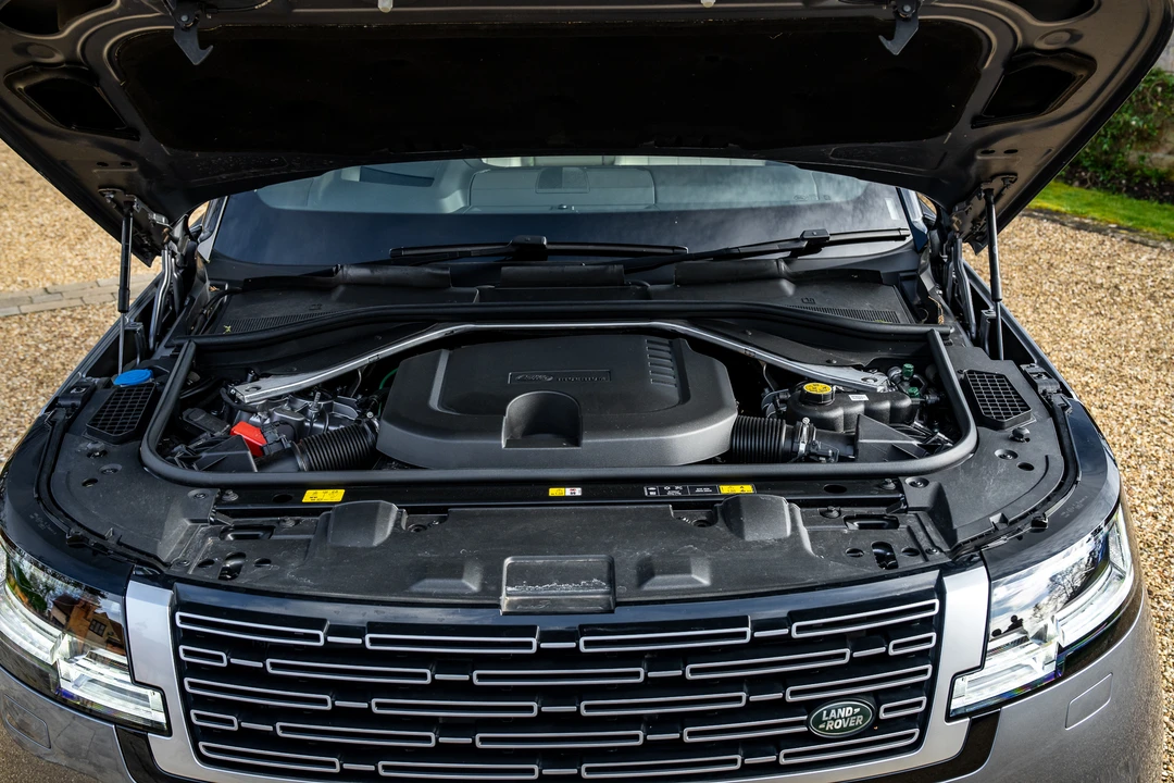2024 Land Rover Range Rover L460 - Image 5 of 16