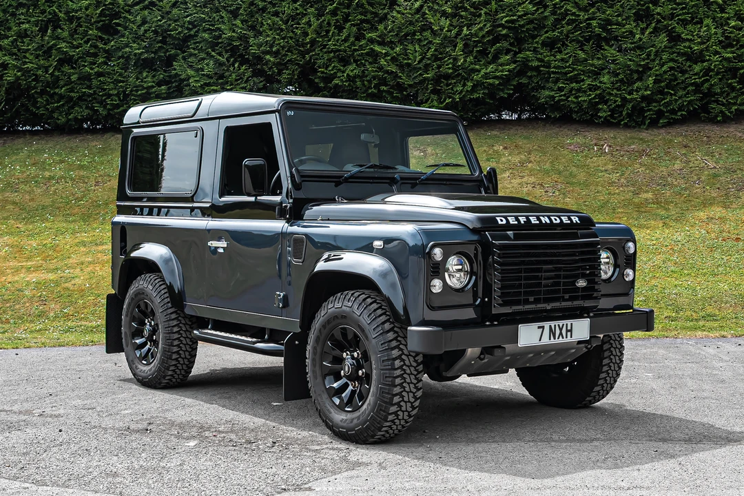2024 Land Rover Range Rover L460 - Image 16 of 16