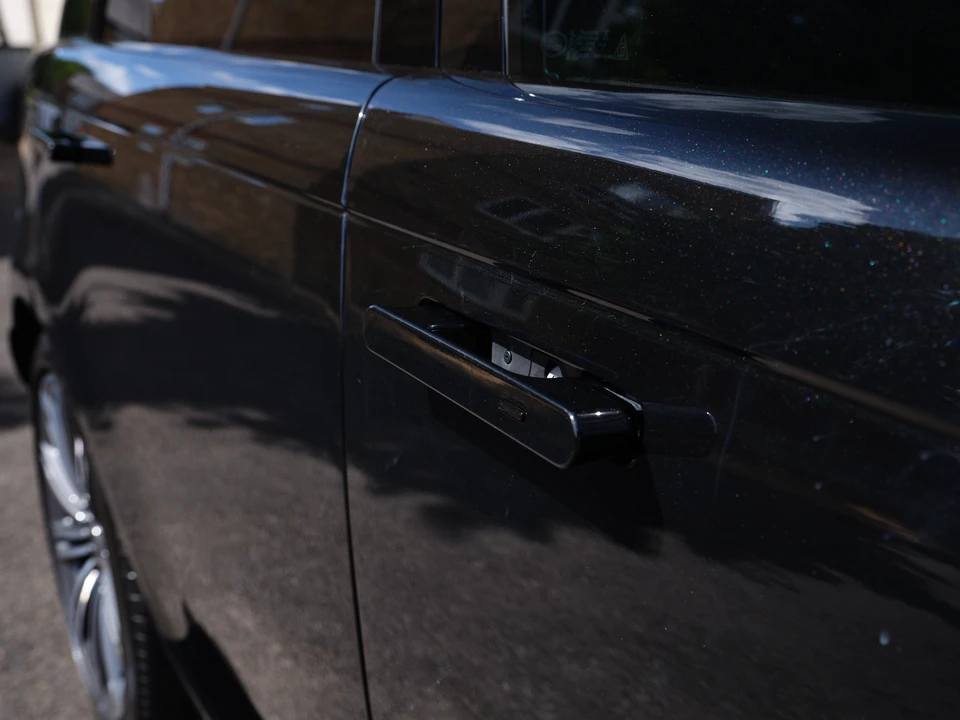 2026 Land Rover Range Rover L460 - Image 31 of 31
