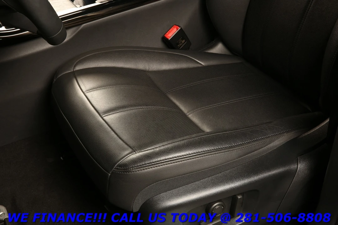 2024 Land Rover Range Rover Evoque 2nd Gen - Image 14 of 21