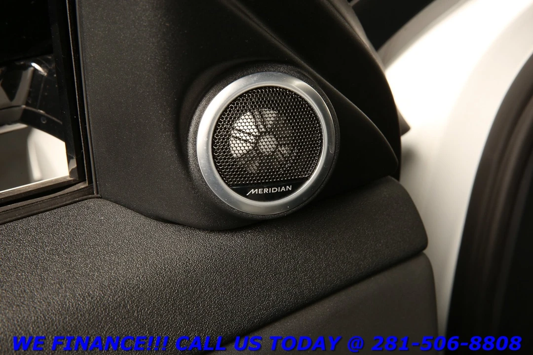 2024 Land Rover Range Rover Evoque 2nd Gen - Image 10 of 21