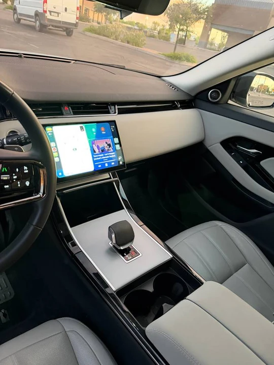 2024 Land Rover Range Rover Evoque 2nd Gen - Image 12 of 14