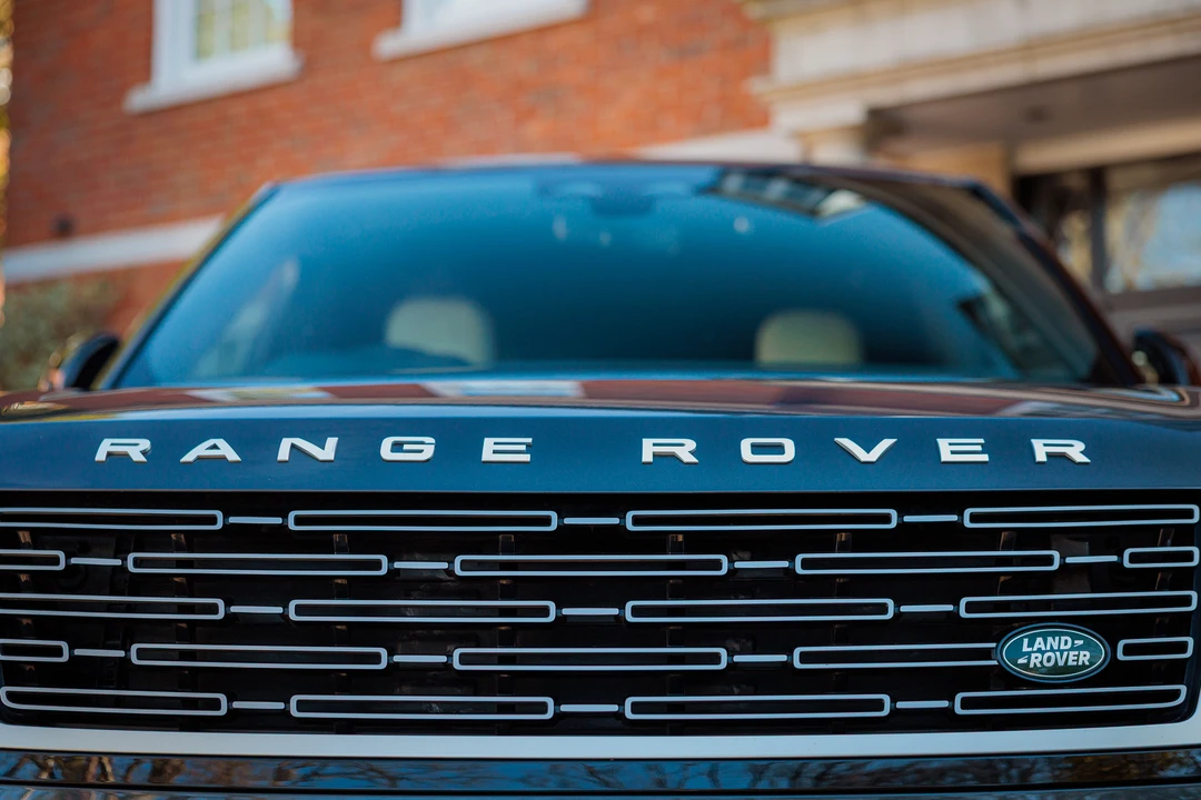 2024 Land Rover Range Rover L460 - Image 12 of 31