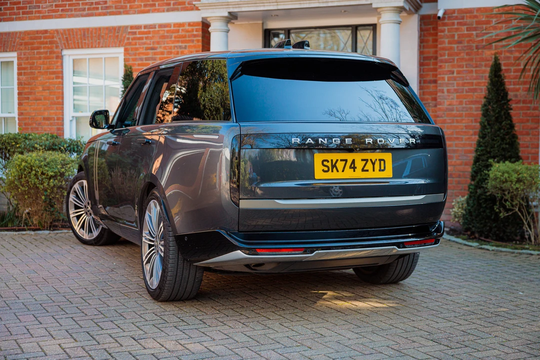 2024 Land Rover Range Rover L460 - Image 7 of 31