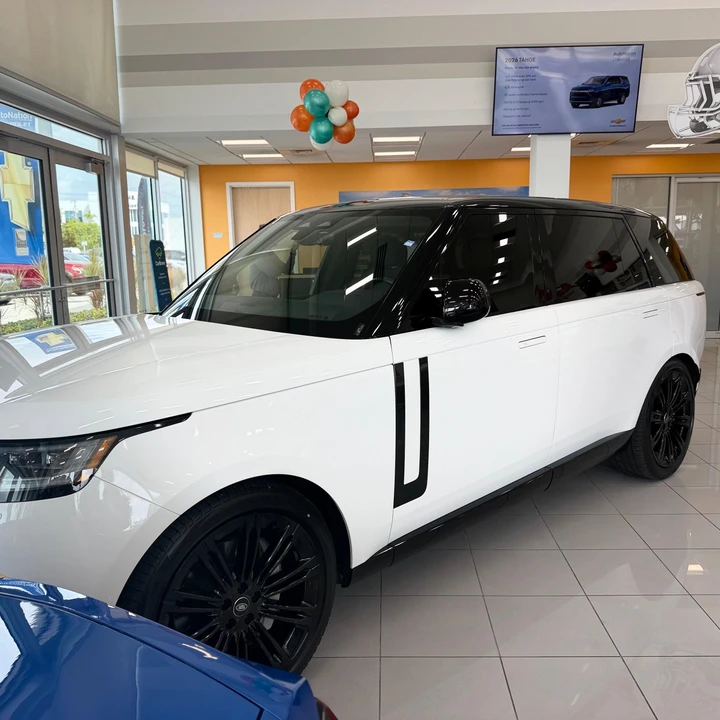 2024 Land Rover Range Rover L460 - Image 17 of 31