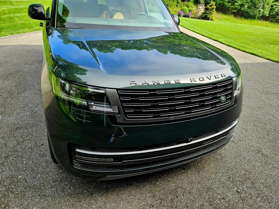 2024 Land Rover Range Rover L460 - Image 28 of 31