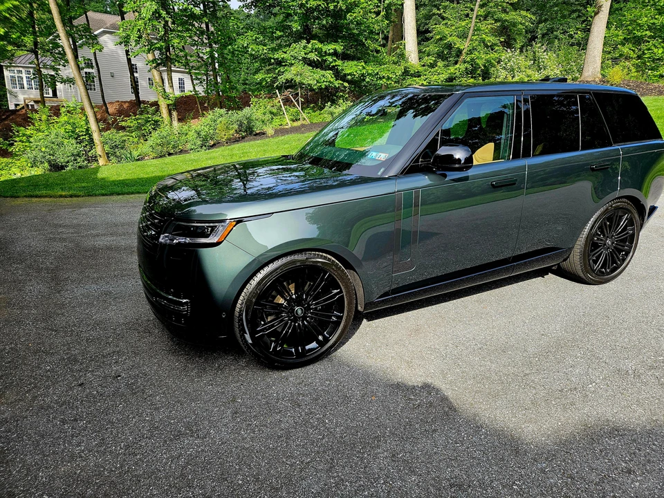 2024 Land Rover Range Rover L460 - Image 10 of 31
