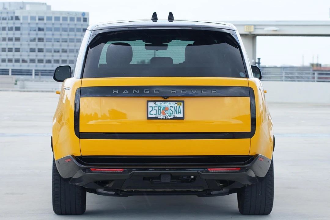 2024 Land Rover Range Rover L460 - Image 5 of 31