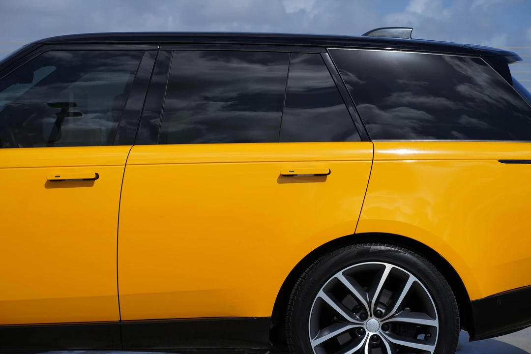 2024 Land Rover Range Rover L460 - Image 12 of 31