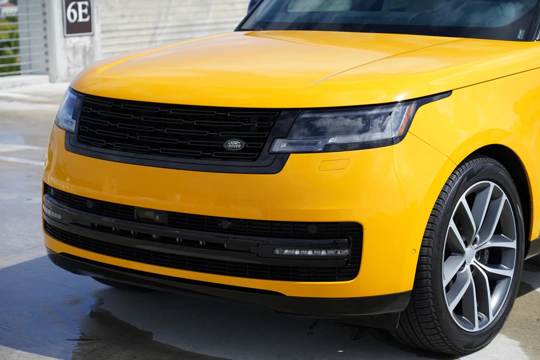 2024 Land Rover Range Rover L460 - Image 9 of 31