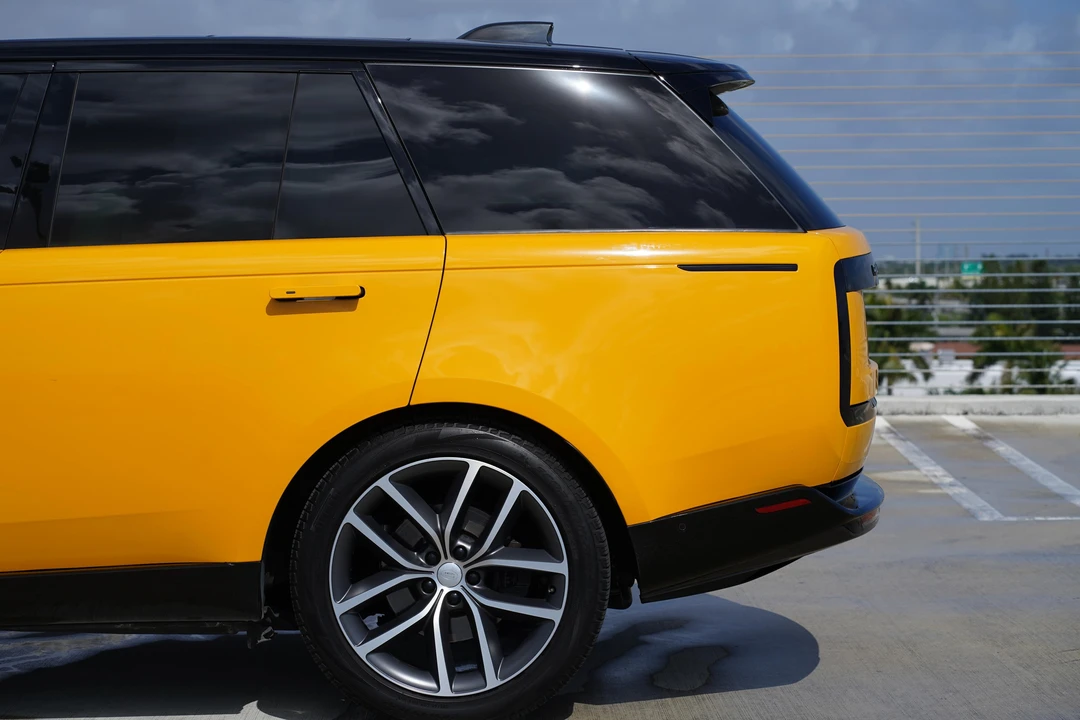2024 Land Rover Range Rover L460 - Image 13 of 31