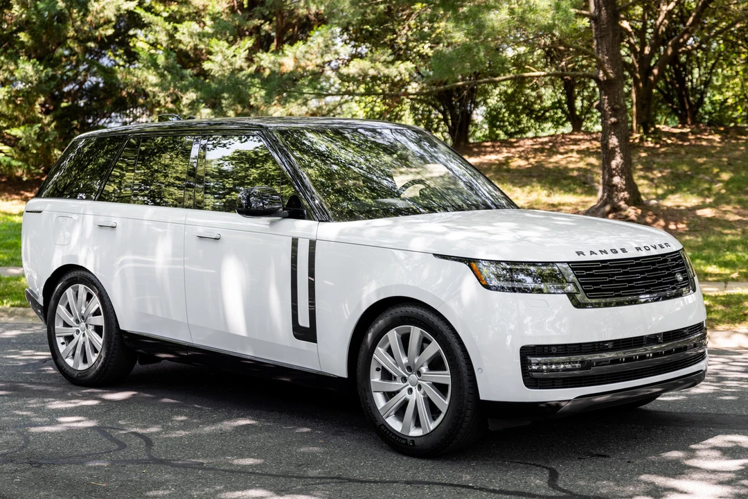 2024 Land Rover Range Rover L460 - Image 10 of 31