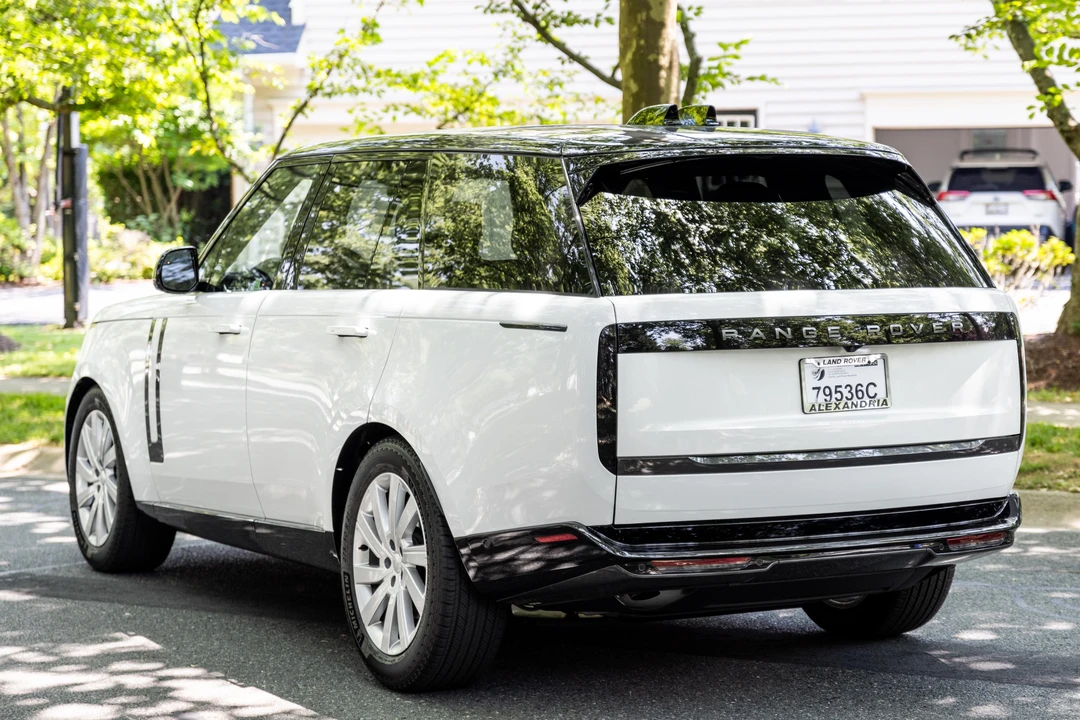 2024 Land Rover Range Rover L460 - Image 8 of 31