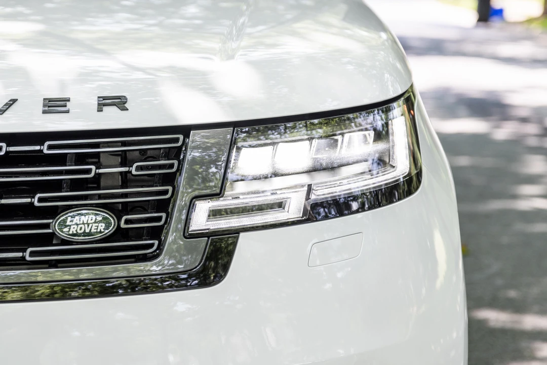 2024 Land Rover Range Rover L460 - Image 18 of 31