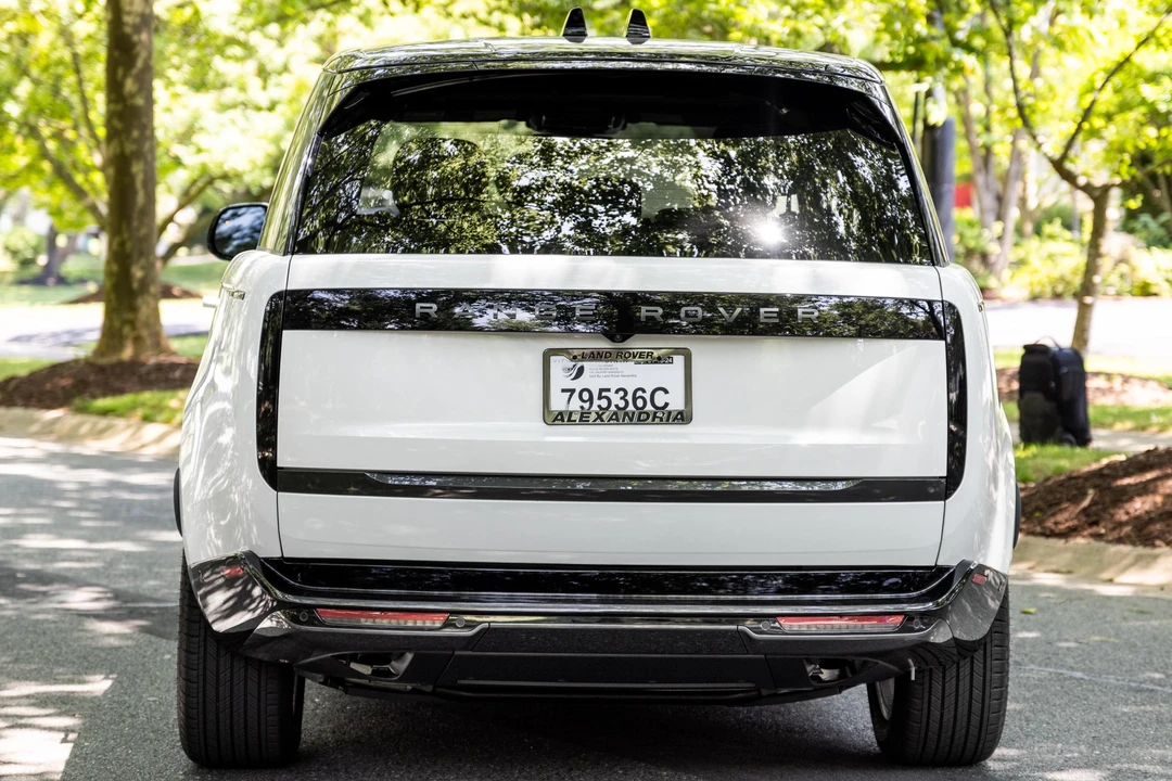 2024 Land Rover Range Rover L460 - Image 5 of 31