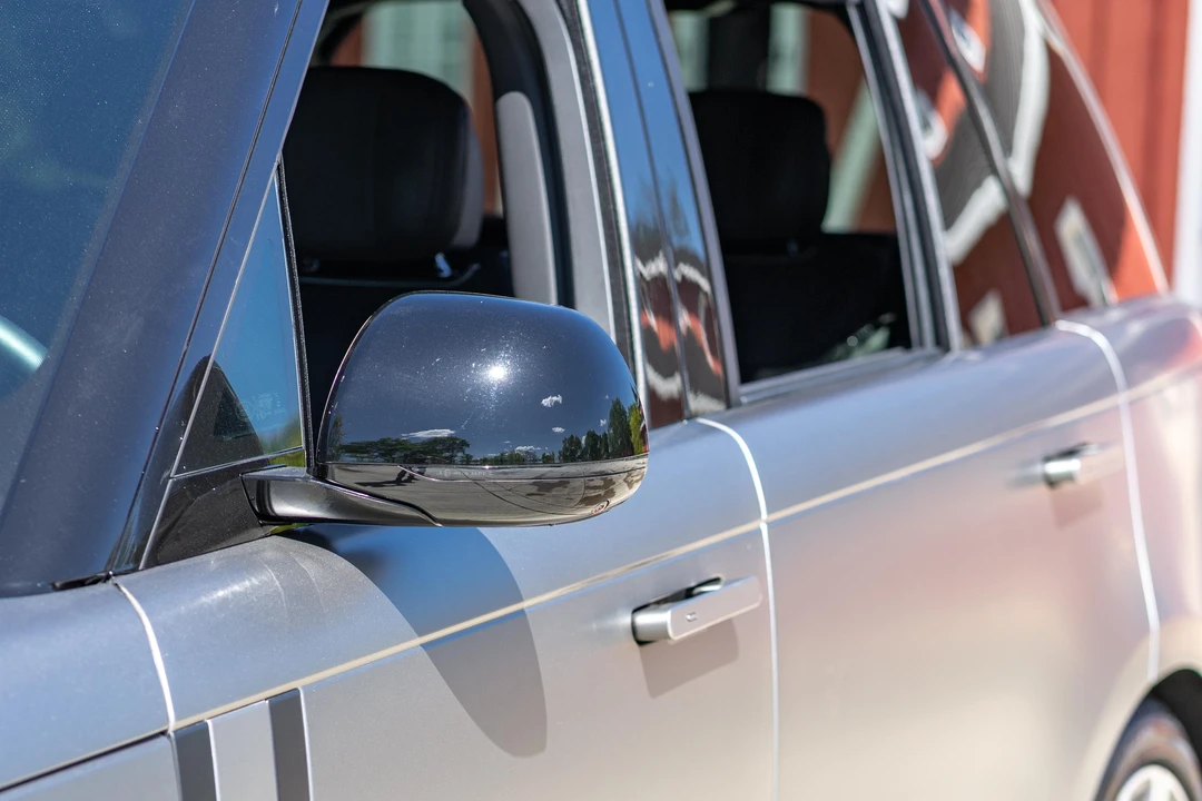 2024 Land Rover Range Rover L460 - Image 14 of 31