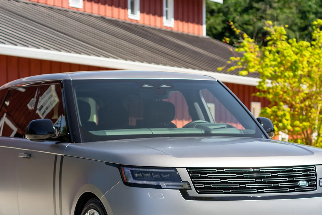 2024 Land Rover Range Rover L460 - Image 23 of 31