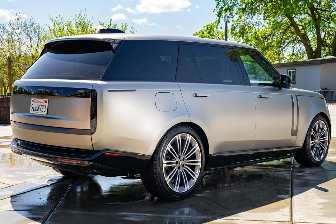 2024 Land Rover Range Rover L460 - Image 4 of 31