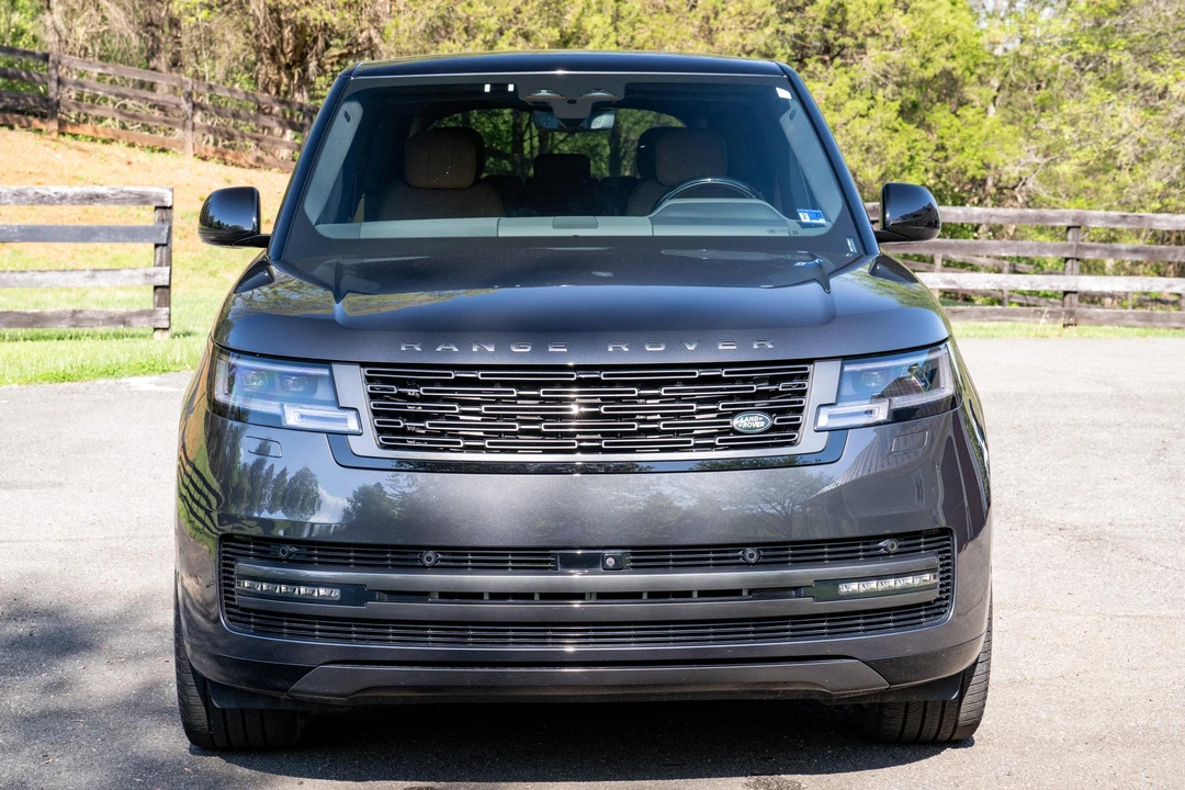 2024 Land Rover Range Rover L460 - Image 2 of 31