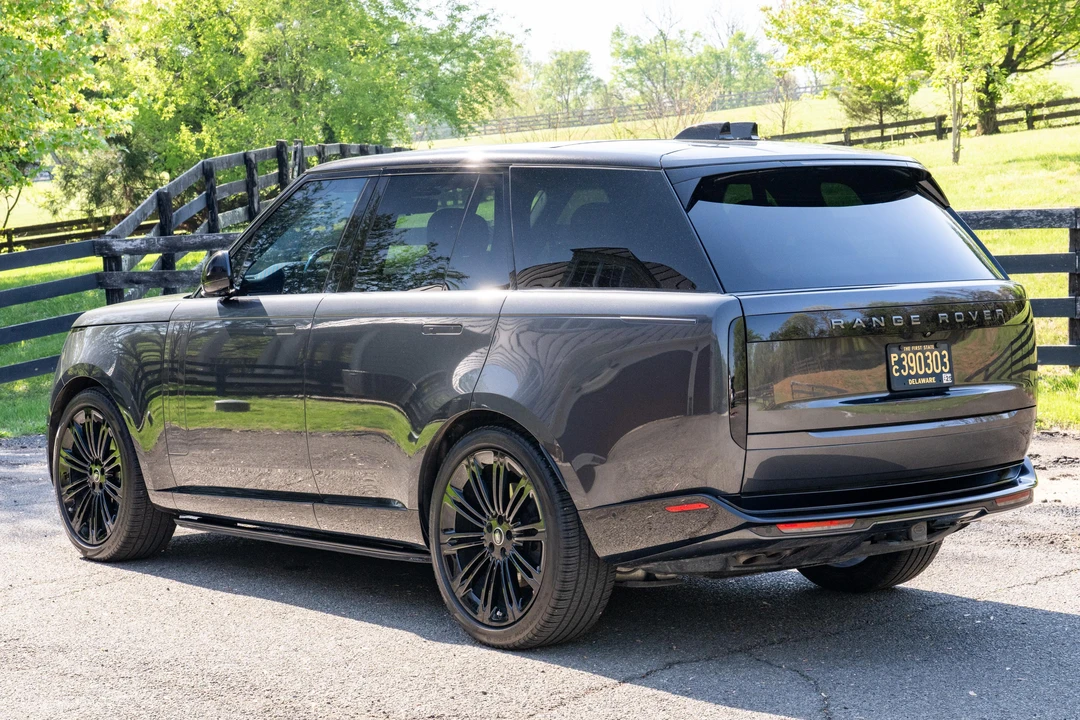 2024 Land Rover Range Rover L460 - Image 4 of 31