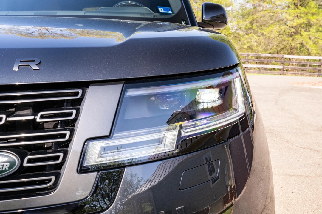 2024 Land Rover Range Rover L460 - Image 17 of 31