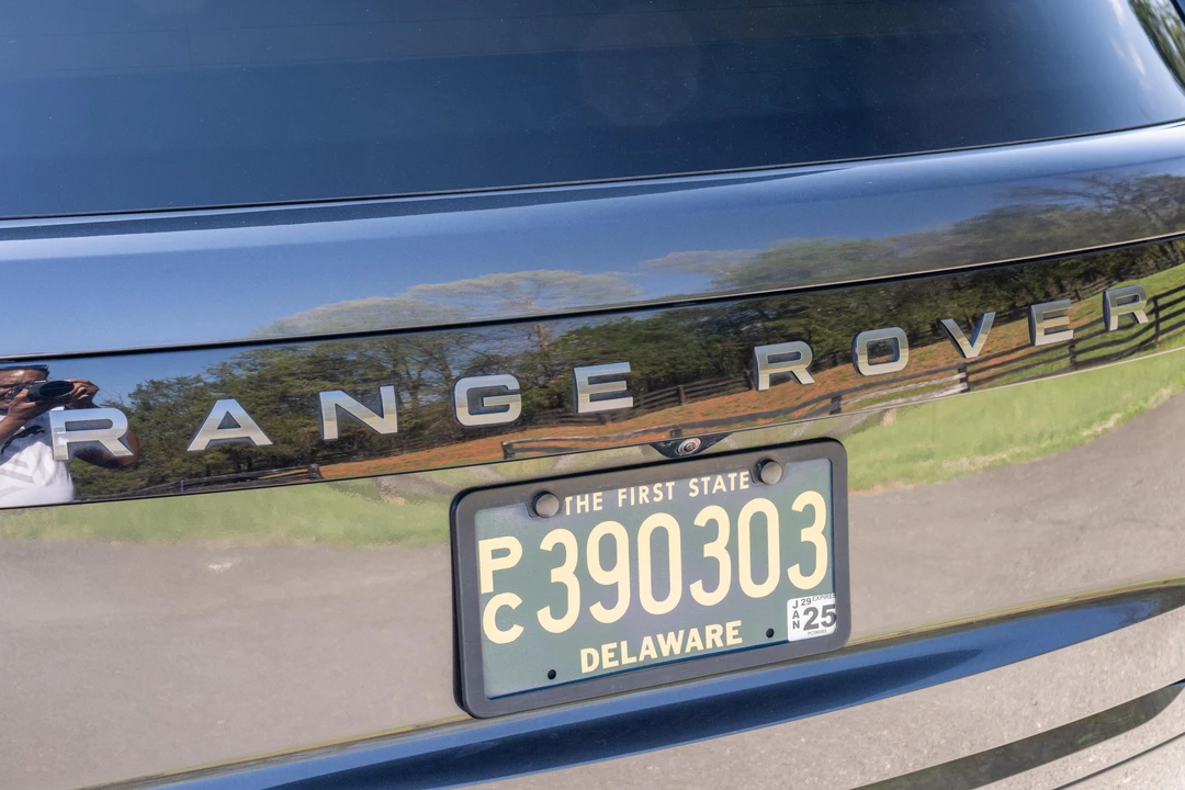 2024 Land Rover Range Rover L460 - Image 28 of 31