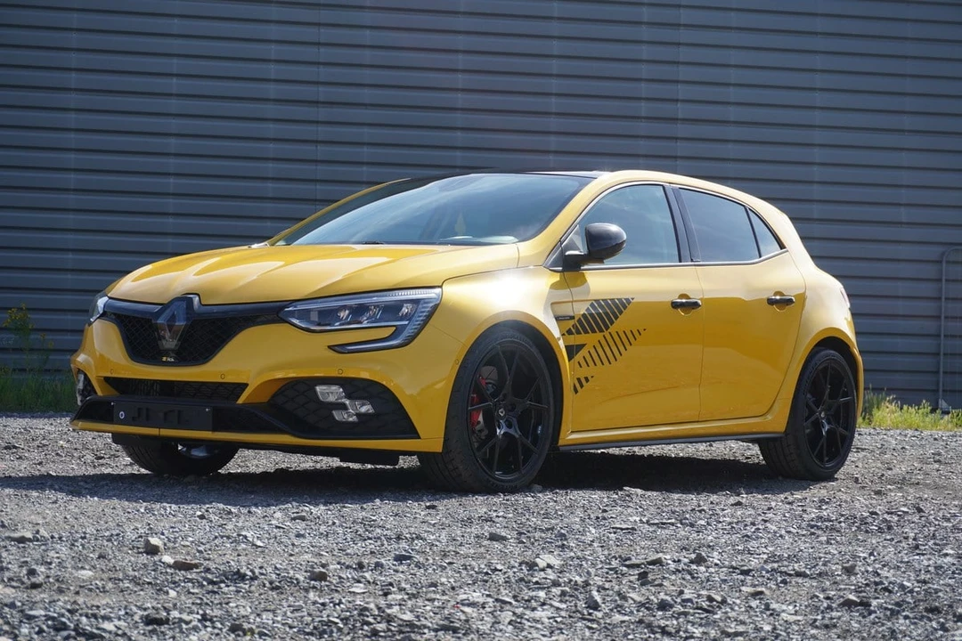 2024 Renault Megane 4th Gen - Image 2 of 31