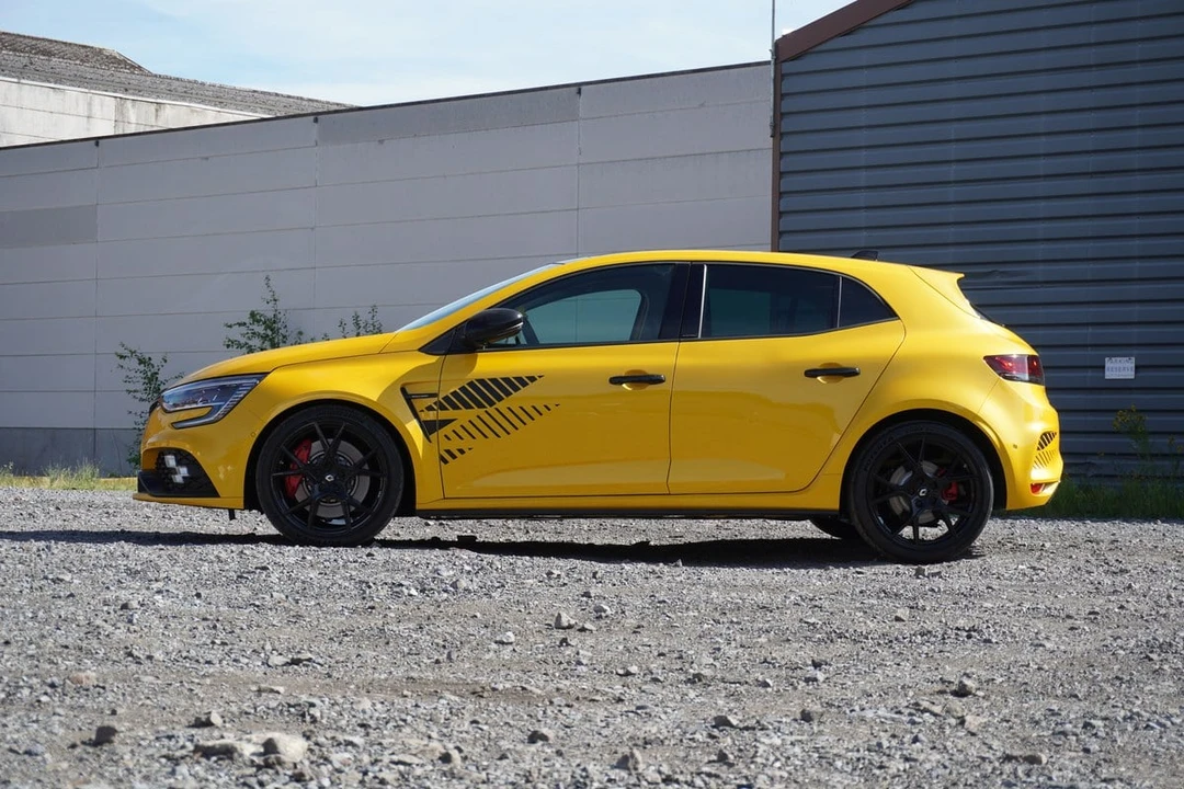 2024 Renault Megane 4th Gen - Image 3 of 31