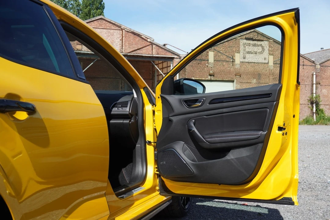 2024 Renault Megane 4th Gen - Image 19 of 31