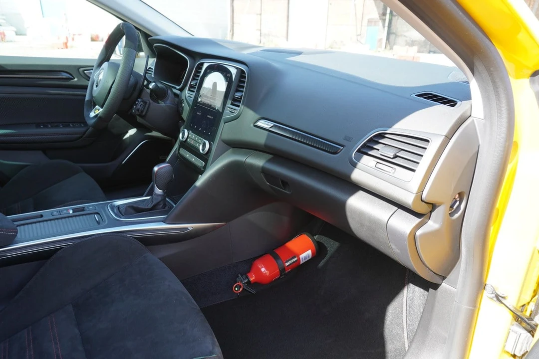 2024 Renault Megane 4th Gen - Image 27 of 31