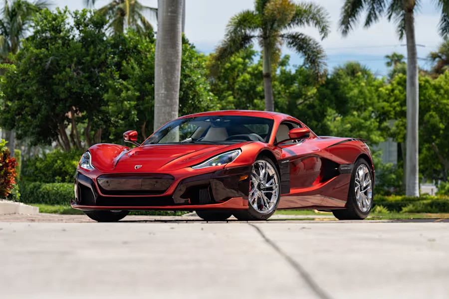 2024 Rimac Nevera - Image 12 of 31