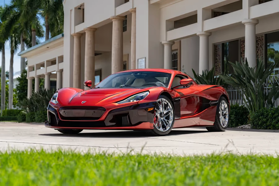 2024 Rimac Nevera - Image 10 of 31