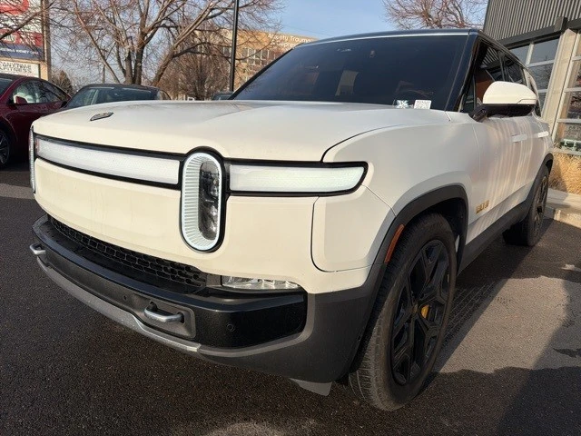 2024 Rivian R1S - Image 4 of 21