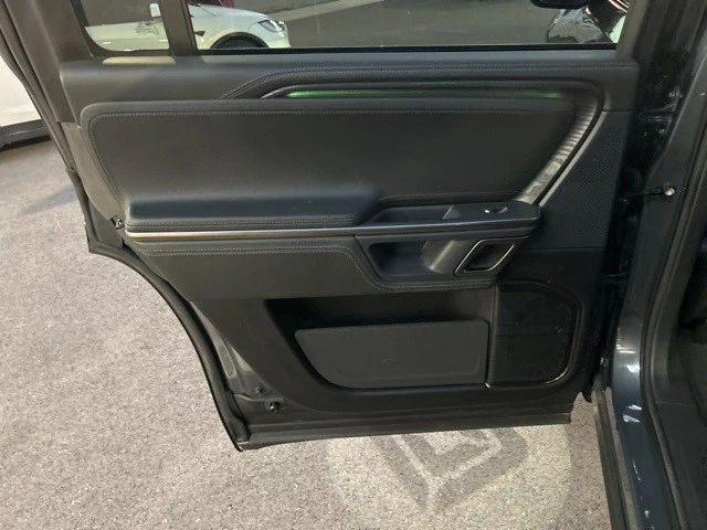 2024 Rivian R1S - Image 14 of 21