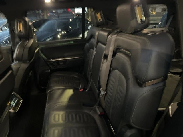 2024 Rivian R1S - Image 16 of 21