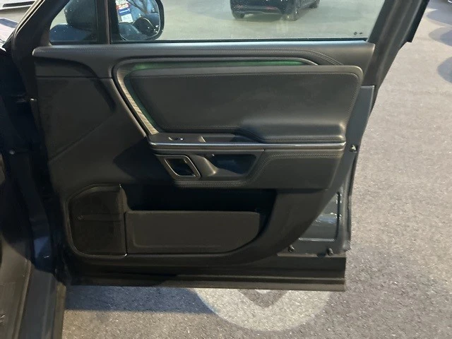 2024 Rivian R1S - Image 21 of 21