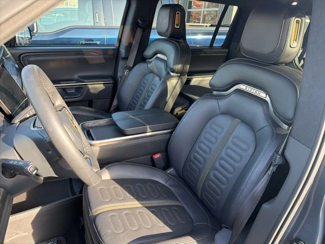 2024 Rivian R1S - Image 13 of 21
