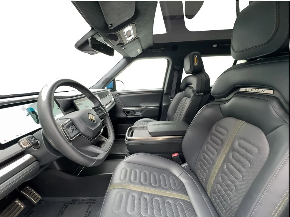 2024 Rivian - Image 20 of 21