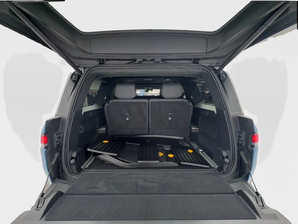 2024 Rivian - Image 16 of 21