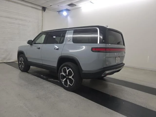 2024 Rivian R1S - Image 2 of 6