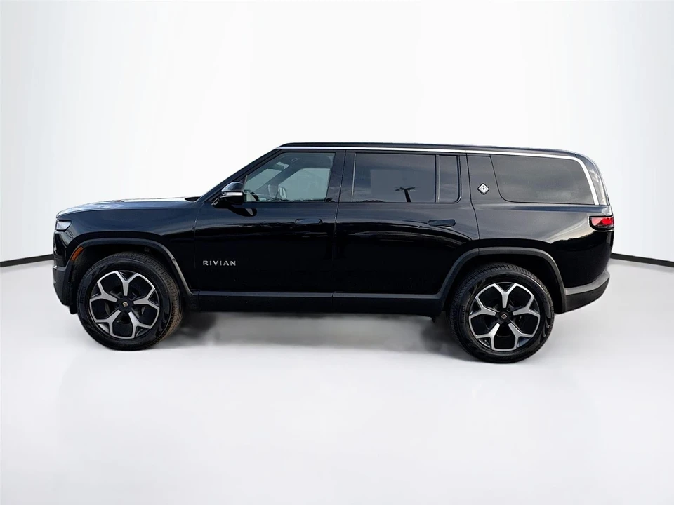 2024 Rivian R1S - Image 4 of 21