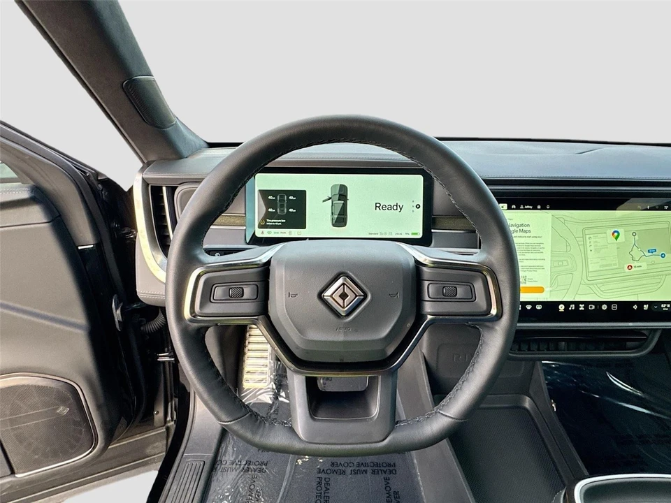 2024 Rivian R1S - Image 10 of 21