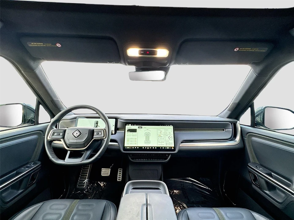 2024 Rivian R1S - Image 21 of 21