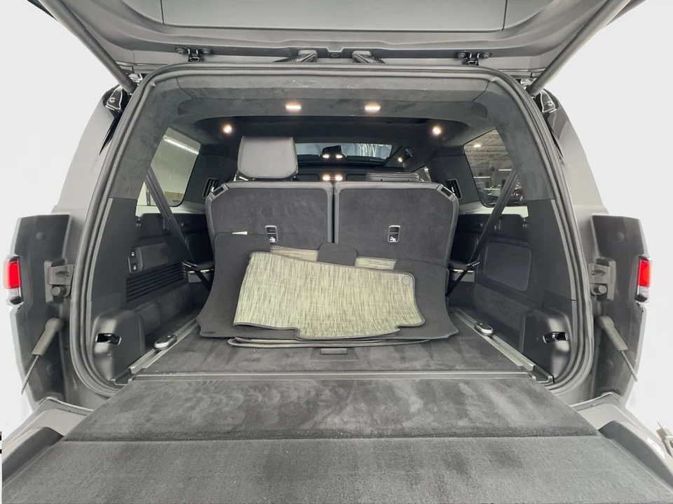 2024 Rivian R1T - Image 16 of 21
