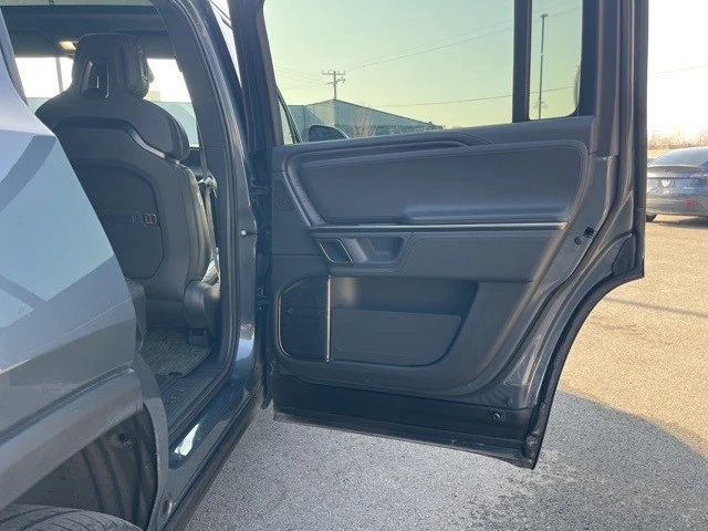 2024 Rivian R1S - Image 15 of 21