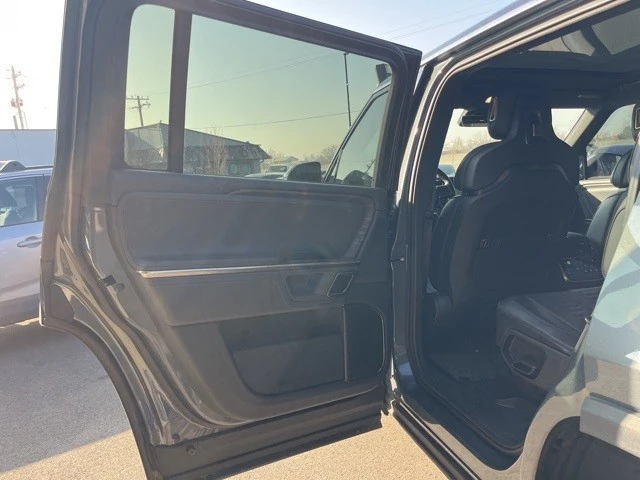 2024 Rivian R1S - Image 10 of 21