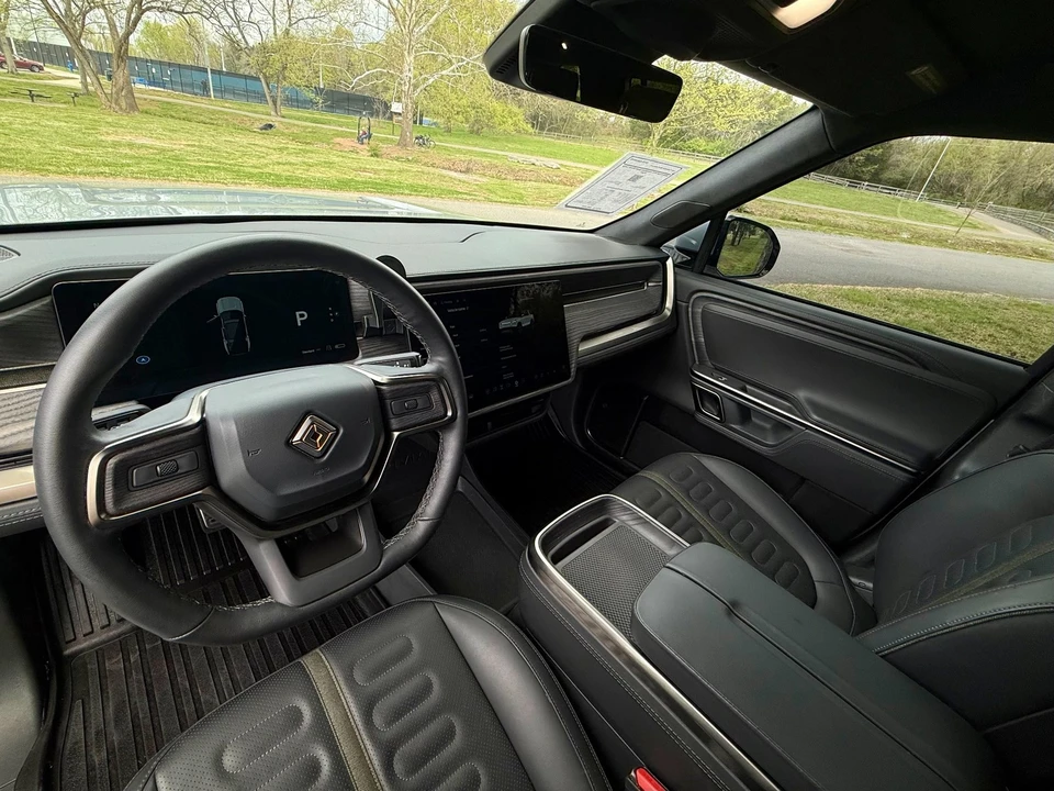 2024 Rivian R1T - Image 11 of 21