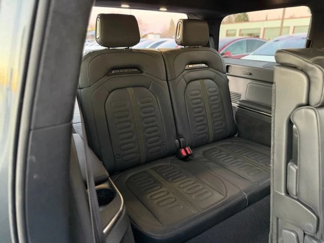 2024 Rivian R1S - Image 15 of 21