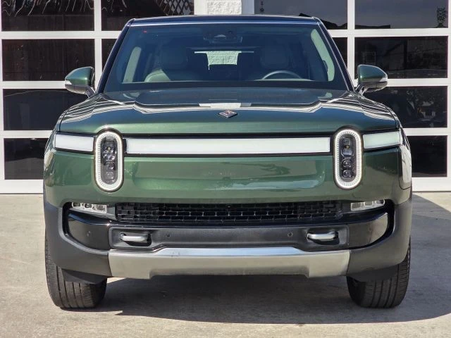 2024 Rivian R1S - Image 10 of 21