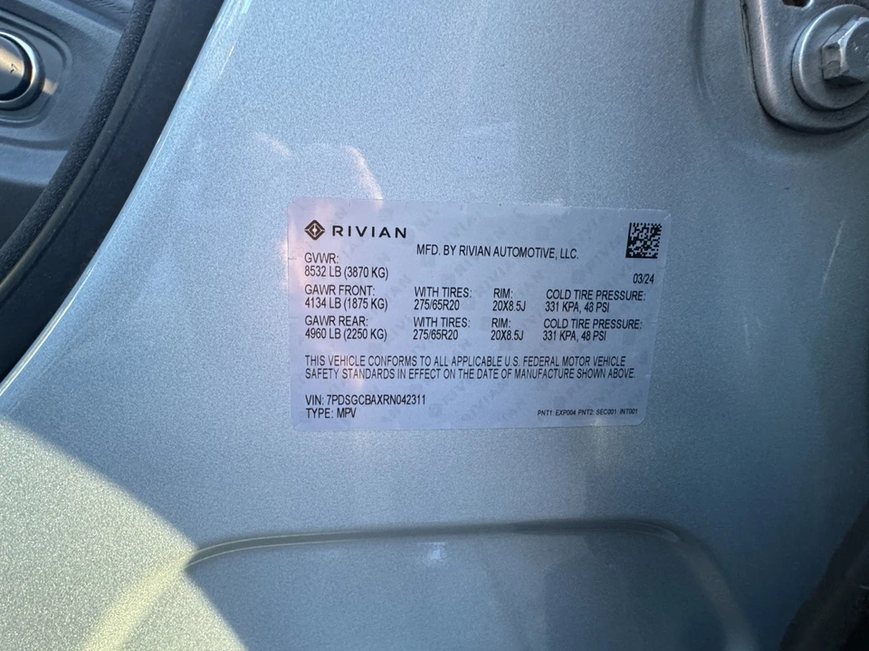 2024 Rivian R1S - Image 6 of 21